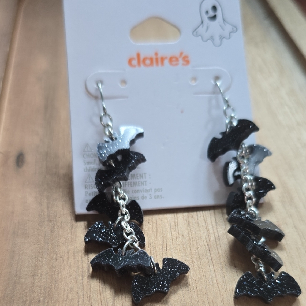 Claire's Glittery Black Bat Dangle Earrings